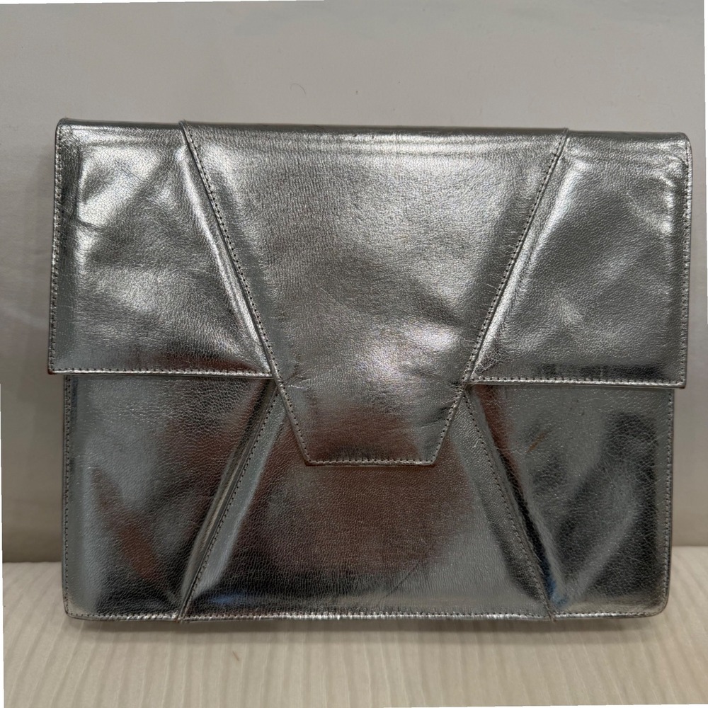 Charles Jourdan Paris Vintage Silver Metallic Leather Envelope Clutch Crossbody